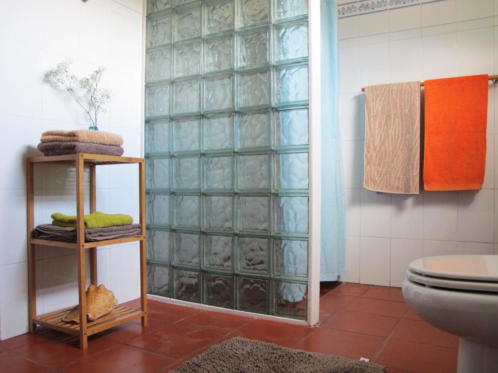 Bisbis House Guest House Porto Moniz Exterior photo