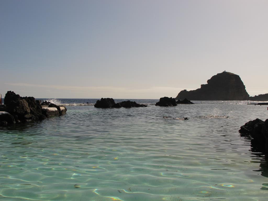 Bisbis House Guest House Porto Moniz Exterior photo
